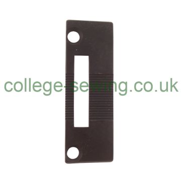 240144=10665 NEEDLE PLATE SINGER USE WITH FEED DOG 240112